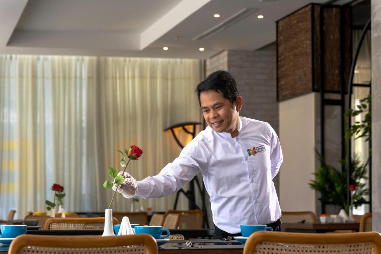 Ewaa Express Hotel - Al Jouf Sakakah Luaran gambar